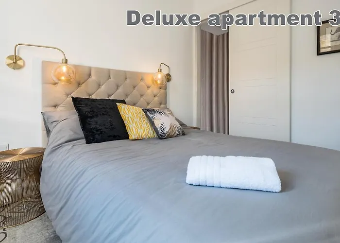 Hastings Apartment *